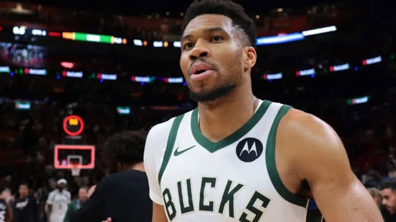 NBA'de Yüzyılın Takası: Antetokounmpo Miami Heat Yolcusu 1 NBA'de Yüzyılın Takası Antetokounmpo Miami Heat Yolcusu