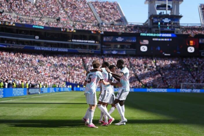 Belçika, Tartışmalı FIFA Kararının Gölgesinde ABD'yi 4-1 Mağlup Etti 1 Belçika, Tartışmalı FIFA Kararının Gölgesinde ABD'yi 4-1 Mağlup Etti
