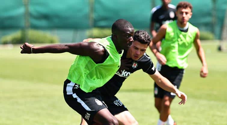 Beşiktaş'ın UEFA Kadrosu Belli Oldu 1 Beşiktaş'ın UEFA Kadrosu Belli Oldu