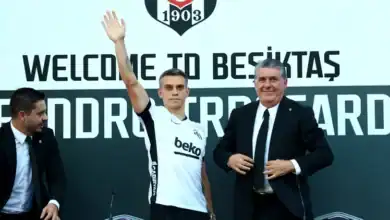 Beşiktaş'ta Leandro Trossard İçin Görkemli İmza Töreni 4 Beşiktaş'ta Leandro Trossard İçin Görkemli İmza Töreni