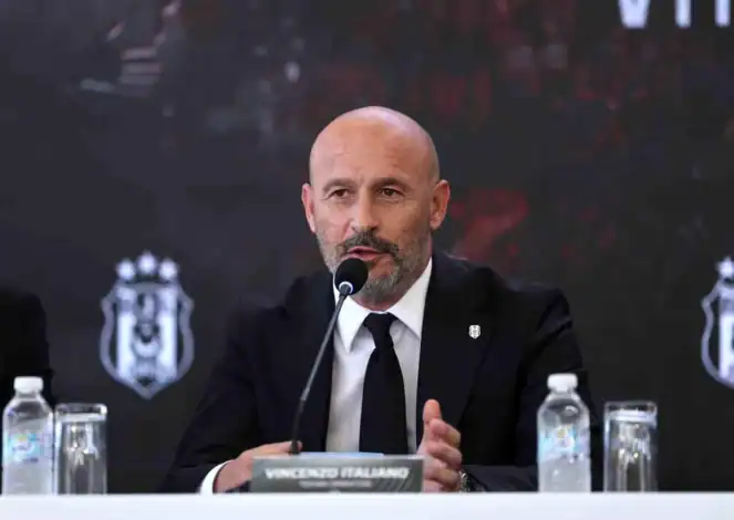 Beşiktaş'ta Vincenzo Italiano Dört Oyuncuyla Yolları Ayırıyor 1 Beşiktaş'ta Vincenzo Italiano Dört Oyuncuyla Yolları Ayırıyor