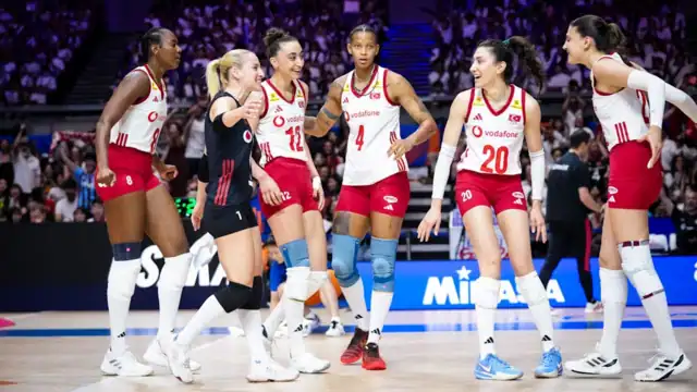 Filenin Sultanları Japonya Etabına Polonya Galibiyetiyle Başladı 1 Filenin Sultanları Japonya Etabına Polonya Galibiyetiyle Başladı