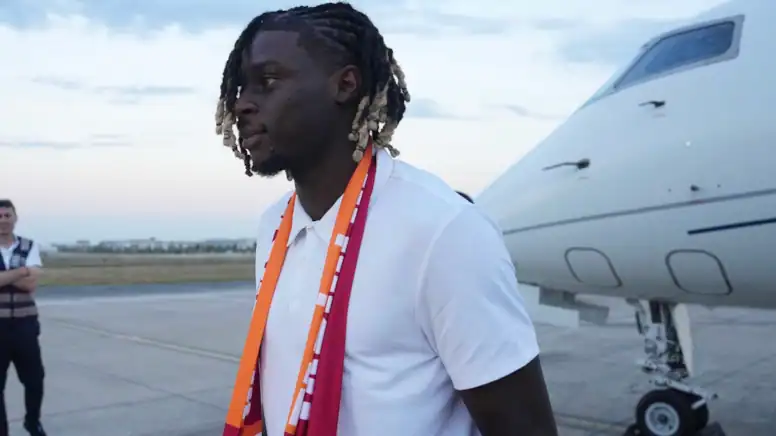 Galatasaray, Lesley Ugochukwu Transfer Sözleşmesini Açıkladı