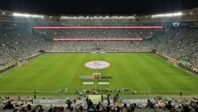 Bursaspor Taraftarından 1. Lig'de Yoğun Katılım 6 Bursaspor Taraftarından 1. Lig'de Yoğun Katılım