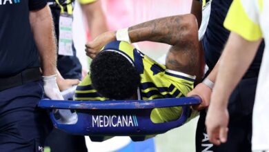Fenerbahçe'de Jayden Oosterwolde Sakatlandı