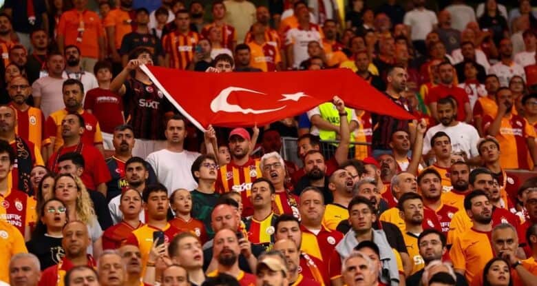 Galatasaray 3. Haftada Göztepe'yi Ağırlıyor