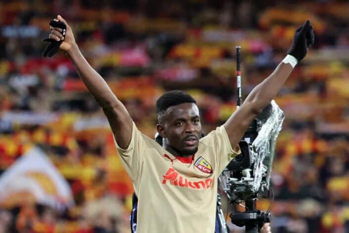 Galatasaray'da Hedef Salis Abdul Samed: Orta Sahaya Sürpriz Takviye 1 Galatasaray'da Hedef Salis Abdul Samed Orta Sahaya Sürpriz Takviye