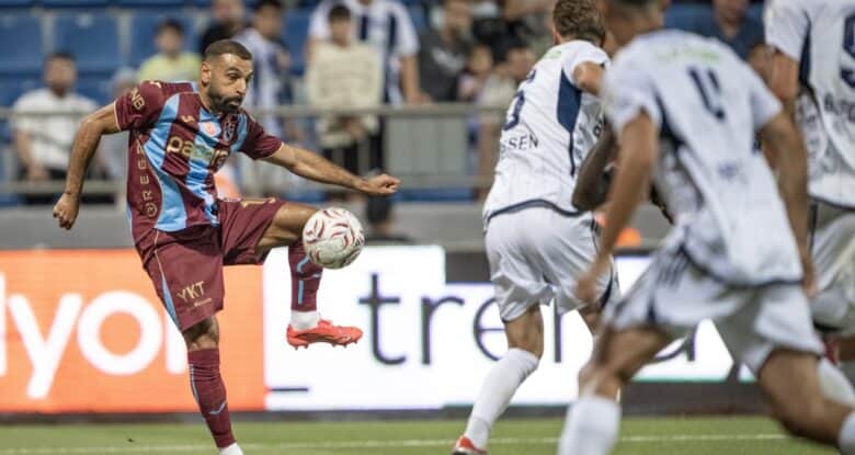 Kasımpaşa ve Trabzonspor Yeni Sezona Puanları Paylaşarak Başladı 1 Kasımpaşa ve Trabzonspor Yeni Sezona Puanları Paylaşarak Başladı