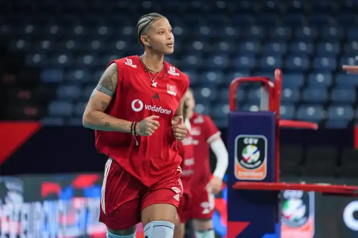 Türkiye Kadın Voleybol Takımı Avrupa Şampiyonası'na Hazır 1 Türkiye Kadın Voleybol Takımı Avrupa Şampiyonası'na Hazır