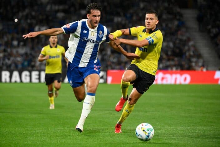 Galatasaray, Porto'dan Deniz Gül'ü Kadrosuna Kattı 1 Galatasaray, Porto'dan Deniz Gül'ü Kadrosuna Kattı