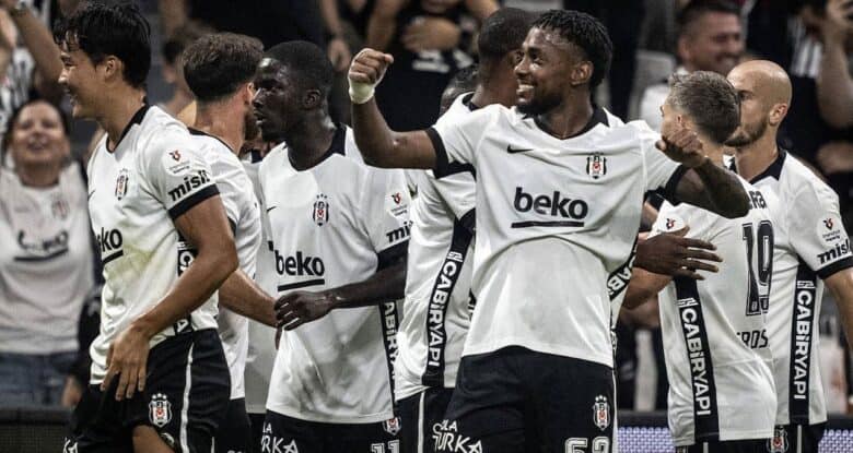 Beşiktaş'ın UEFA Avrupa Ligi Kadrosu Belli Oldu 1 Beşiktaş'ın UEFA Avrupa Ligi Kadrosu Belli Oldu