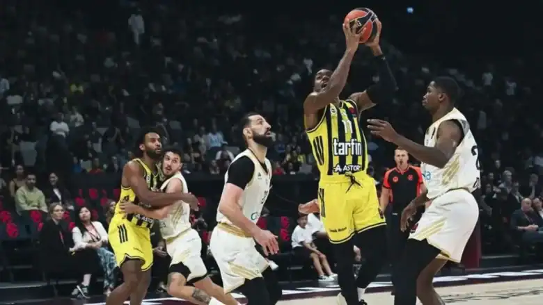 Fenerbahçe Tarfin, Dubai Basketbol'u Geçerek Üçüncü Oldu 1 Fenerbahçe Tarfin, Dubai Basketbol'u Geçerek Üçüncü Oldu