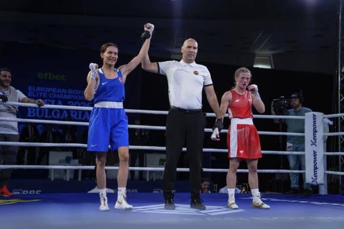 Hatice Akbaş Avrupa Boks Şampiyonası'nda Yarı Finale Yükseldi 1 Hatice Akbaş Avrupa Boks Şampiyonası'nda Yarı Finale Yükseldi