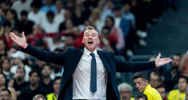 Jasikevicius ve Mahmutoğlu'ndan Final Öncesi Açıklamalar