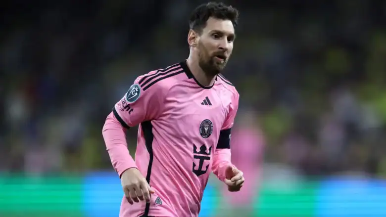 Lionel Messi'den Inter Miami Formasıyla 100. Gol ve Kupa Zaferi 1 Lionel Messi'den Inter Miami Formasıyla 100. Gol ve Kupa Zaferi
