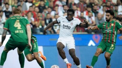 Süper Lig 6. Haftasında Amedspor Beşiktaş'ı 3-2 Mağlup Etti 3 Süper Lig 6. Haftasında Amedspor Beşiktaş'ı 3-2 Mağlup Etti