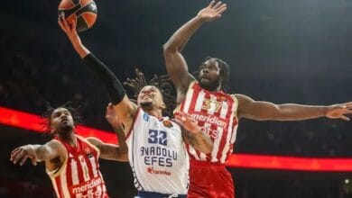 Anadolu Efes Deplasmanda Kızılyıldız'a 77-72 Mağlup Oldu