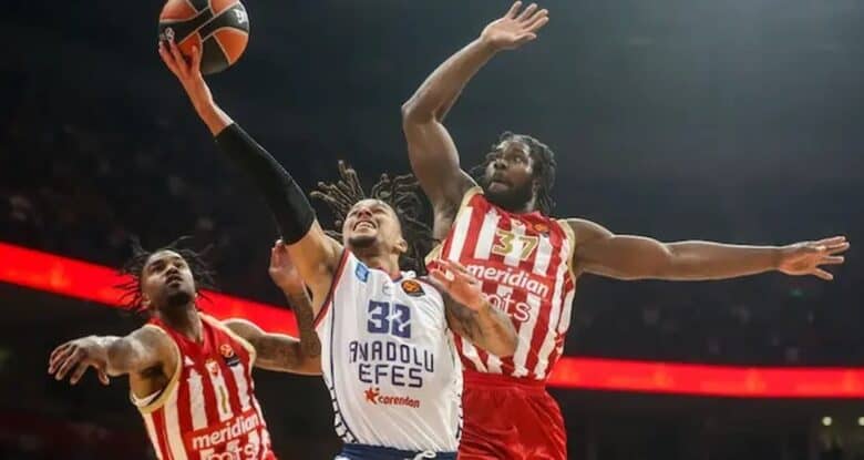 Anadolu Efes Deplasmanda Kızılyıldız'a 77-72 Mağlup Oldu