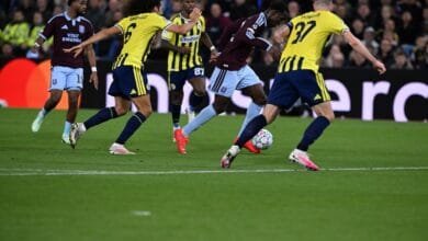 Aston Villa, Fenerbahçe'yi 6-0 mağlup etti 4 Aston Villa, Fenerbahçe'yi 6-0 mağlup etti