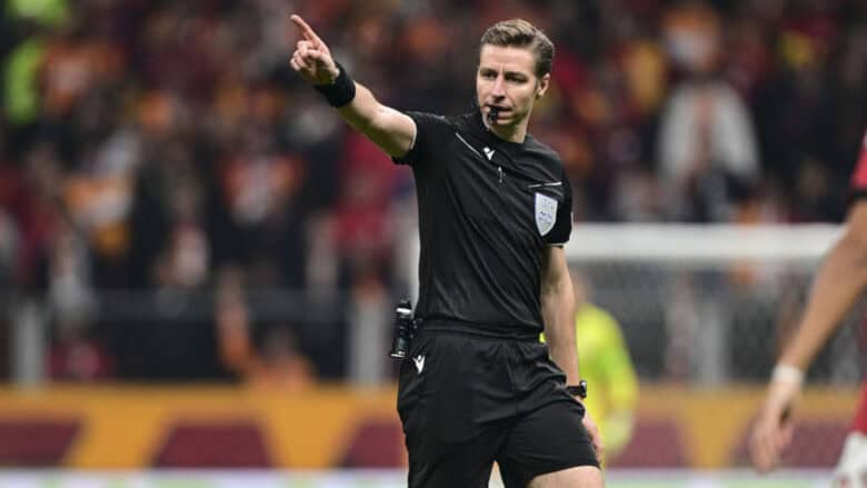 Beşiktaş'ın Hoffenheim deplasmanında hakem Lawrence Visser 1 Beşiktaş'ın Hoffenheim deplasmanında hakem Lawrence Visser