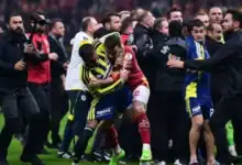 Galatasaraylı futbolcu Abdülkerim Bardakcı, Fenerbahçeli Archie Brown ile yaşadığı kavga sonrası açıklama yaptı