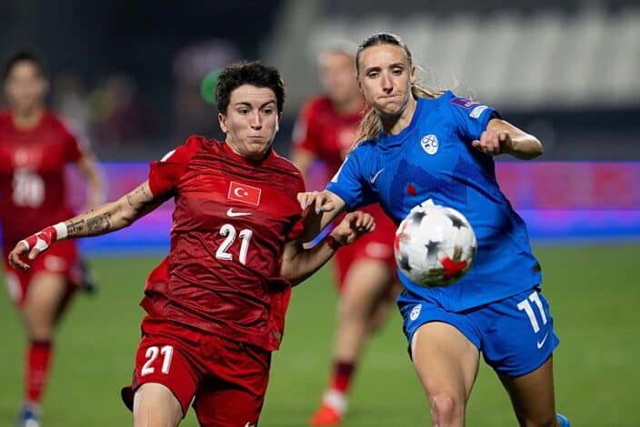Kadın Milliler Slovenya deplasmanında 2-0 yenilerek elendi