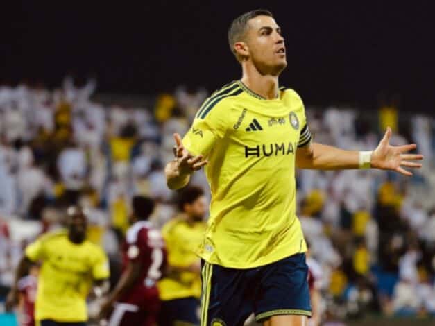 Ronaldo 982. golünü attı, Al Nassr Al Faysaly'yi 3-1 mağlup etti 1 Cristiano Ronaldo, Al Nassr formasıyla mücadelede