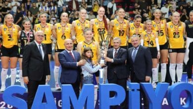 VakıfBank, AXA Sigorta Şampiyonlar Kupası'nı 6. kez kazandı 6 VakıfBank, AXA Sigorta Şampiyonlar Kupası'nı 6. kez kazandı