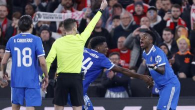 Vinicius Jr. Şampiyonlar Ligi Maçında Irkçı Saldırı İddiasıyla Sahayı Terk Etti